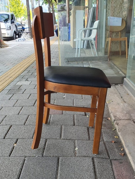 식탁의자