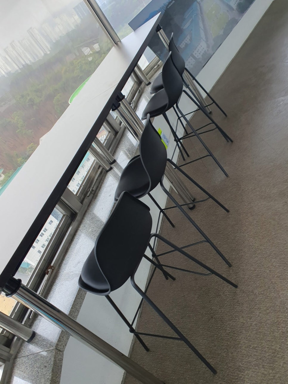 맞춤제작 창가 창틀 바테이블 및 의자