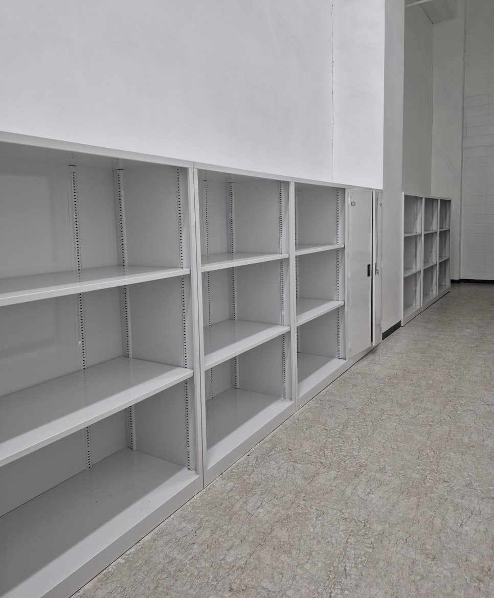 차량정비소 차량 공구 수납장 부품 보관장