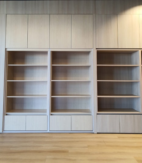 붙박이 여닫이 도어 비품 수납장 보관장