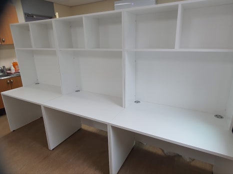 연구실 오픈 수납 공간활용 일체형 책상