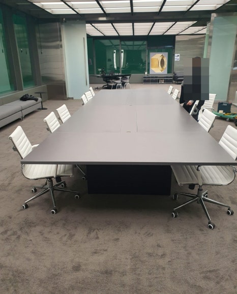 빅사이즈 하부 철제 박스형 대회의실 연결테이블